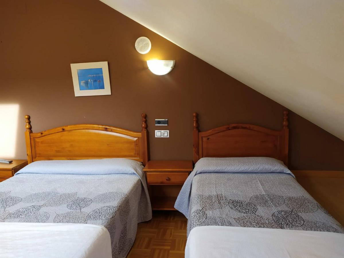 Hotel Santa Cristina Пола-де-Лена Экстерьер фото